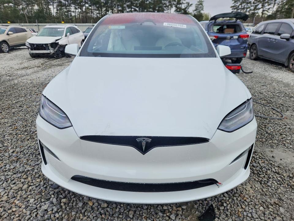 2023 TESLA MODEL X — Фото 5 из 12