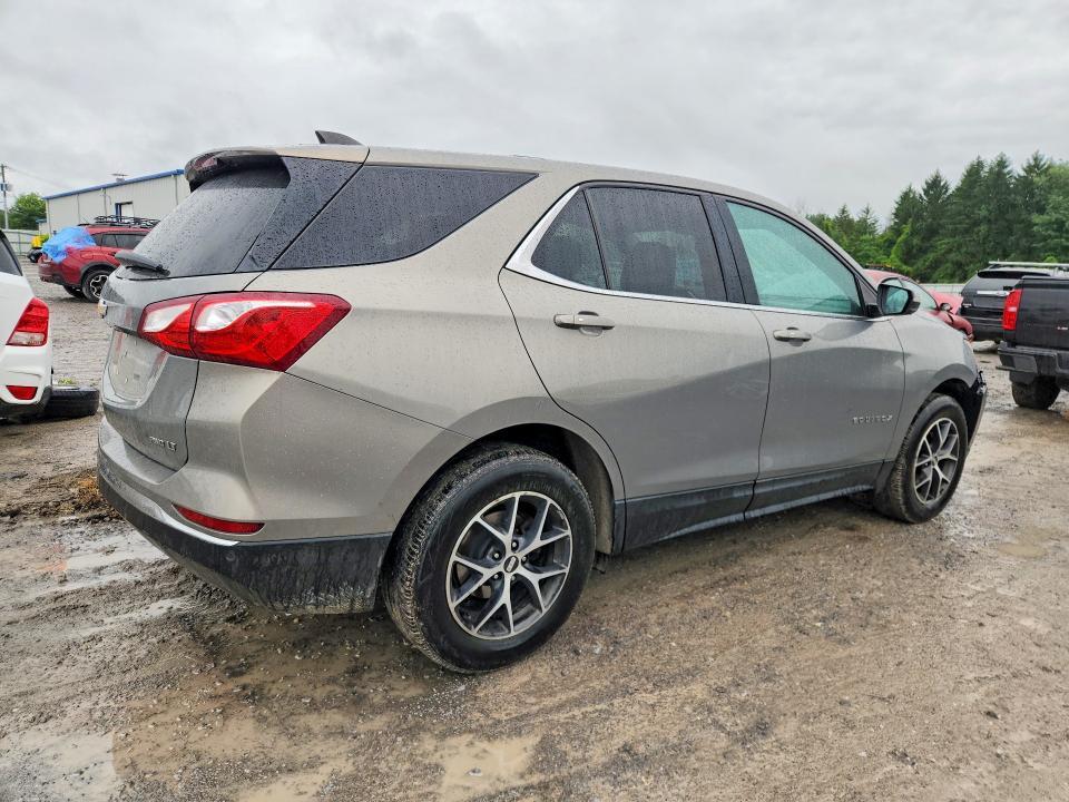 3GNAXSEV9JS623537 2018 CHEVROLET EQUINOX photo no. 3