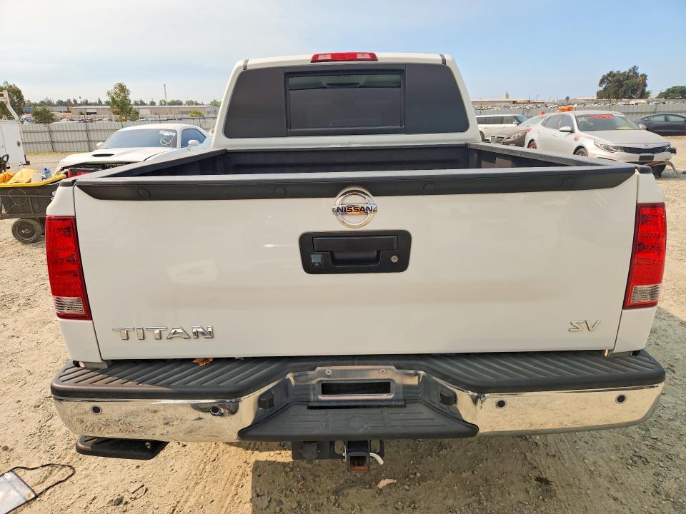 2014 NISSAN TITAN SV — Фото 6 из 13