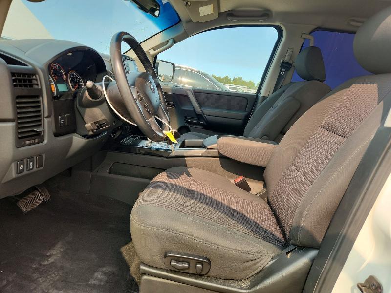 2014 NISSAN TITAN SV — Фото 7 из 13