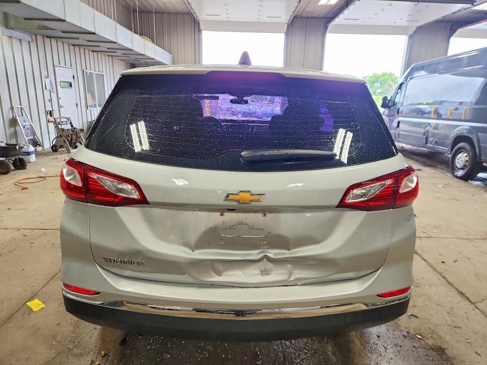 2018 CHEVROLET EQUINOX LS — Фото 6 из 13