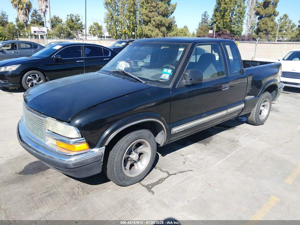 1GCCS19W618198414 2001 CHEVROLET S-10 photo no. 2