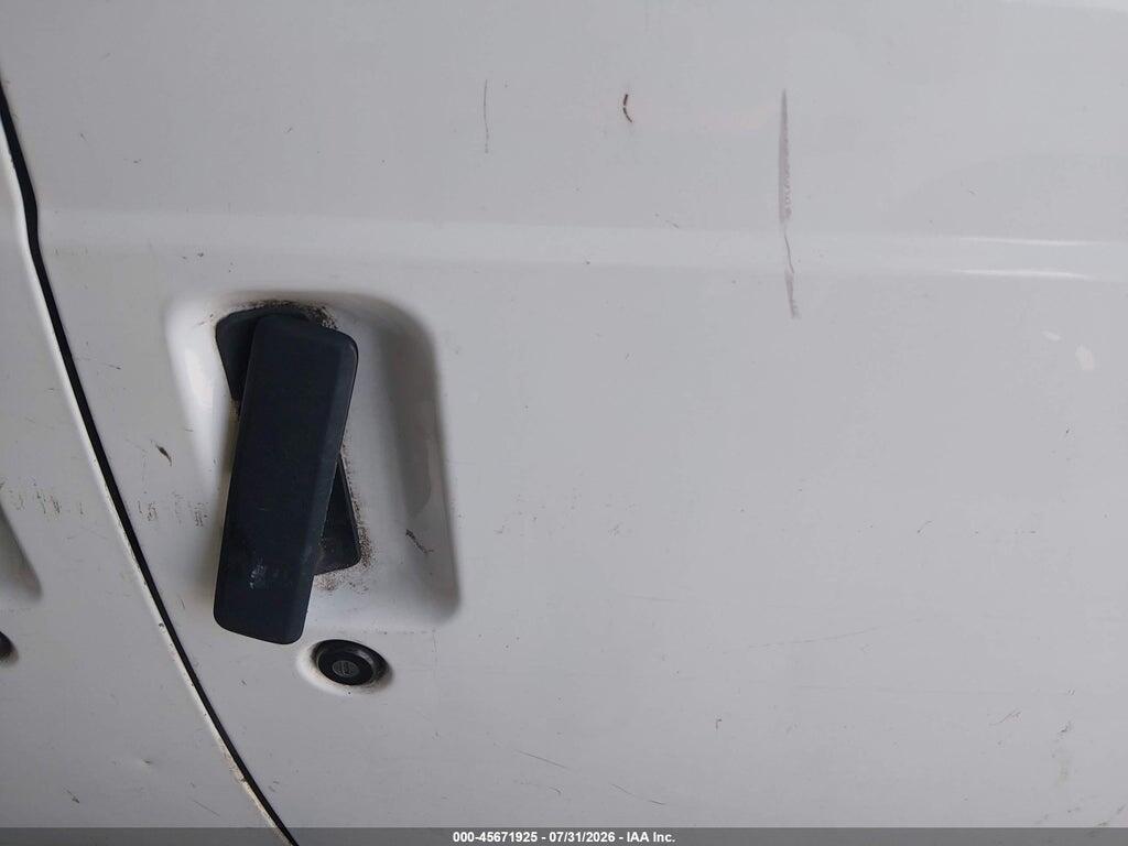 1GCDM19W01B107039 2001 CHEVROLET ASTRO photo no. 5