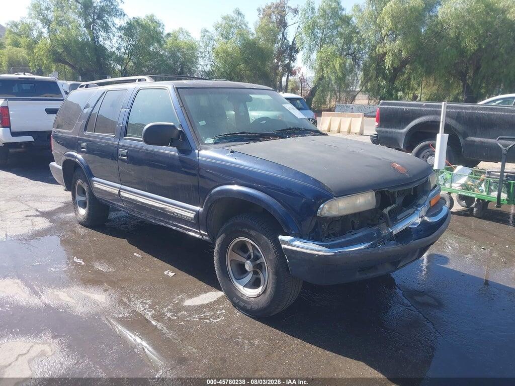 1GNCS13W212152887 2001 CHEVROLET BLAZER photo no. 1
