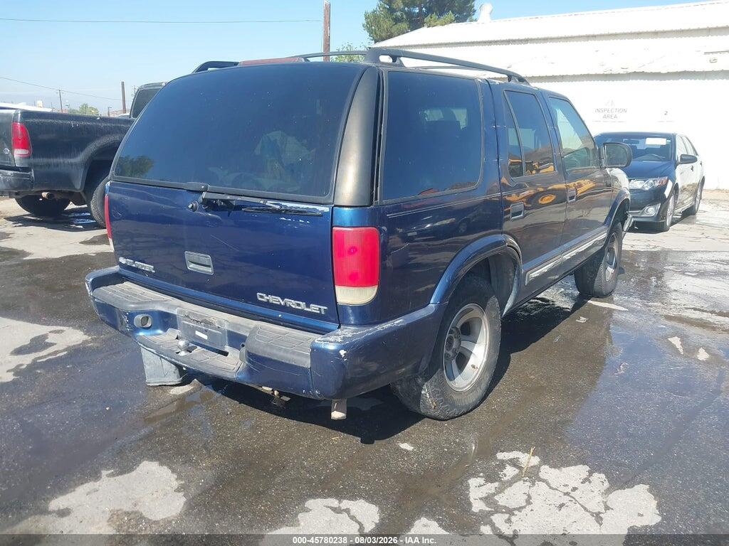 1GNCS13W212152887 2001 CHEVROLET BLAZER photo no. 4