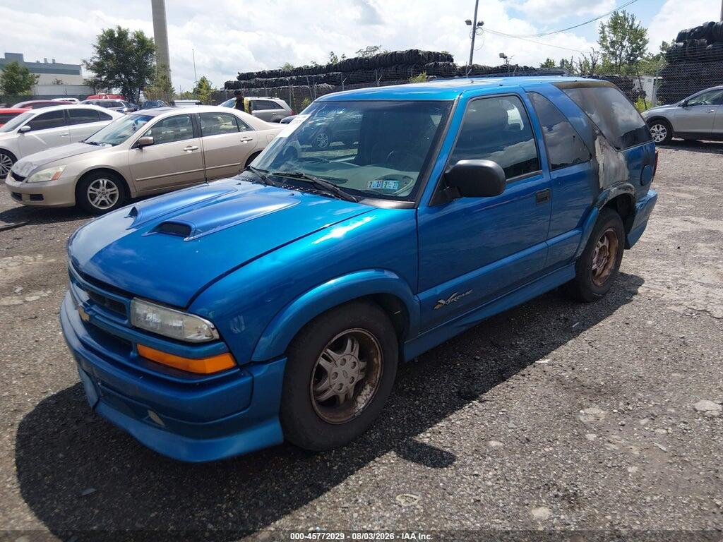 1GNCS18W31K193019 2001 CHEVROLET BLAZER photo no. 2