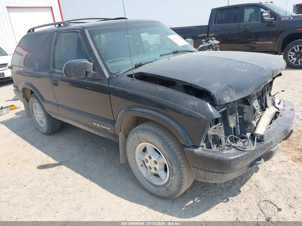 1GNCT18W31K189727 2001 CHEVROLET BLAZER photo no. 1