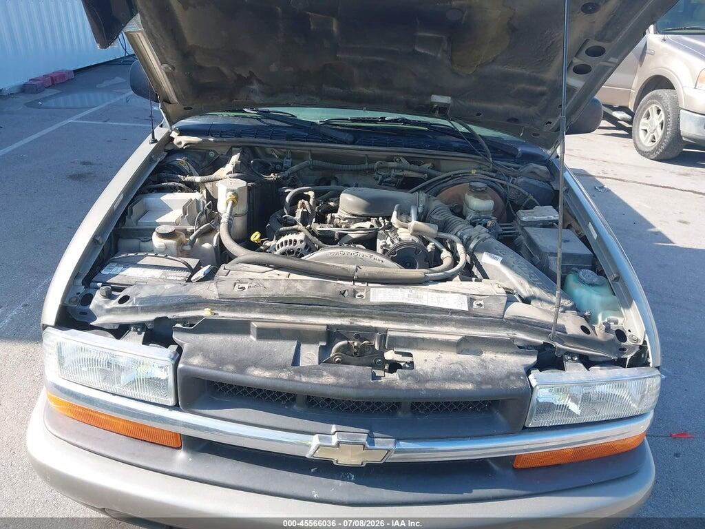 1GCDT19W118220093 2001 CHEVROLET S-10 photo no. 10