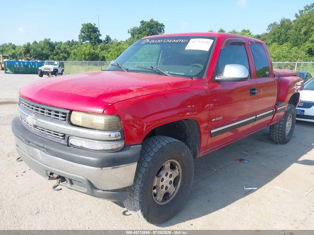 2GCEC19V411159319 2001 CHEVROLET SILVERADO 1500 photo no. 2