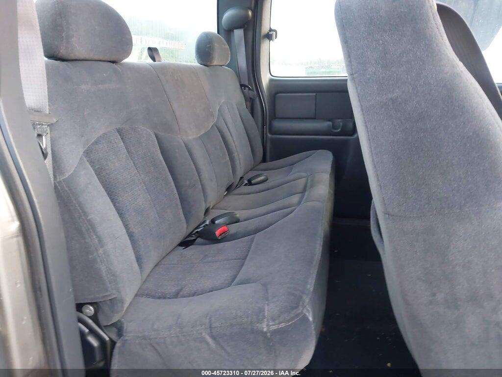 2GCEC19T111182541 2001 CHEVROLET SILVERADO 1500 photo no. 8