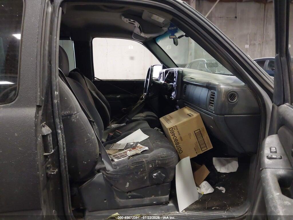 2GCEC19T711286225 2001 CHEVROLET SILVERADO 1500 photo no. 5