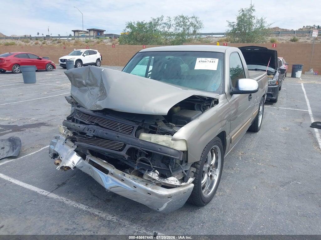 1GCEC14T71Z267074 2001 CHEVROLET SILVERADO 1500 photo no. 2
