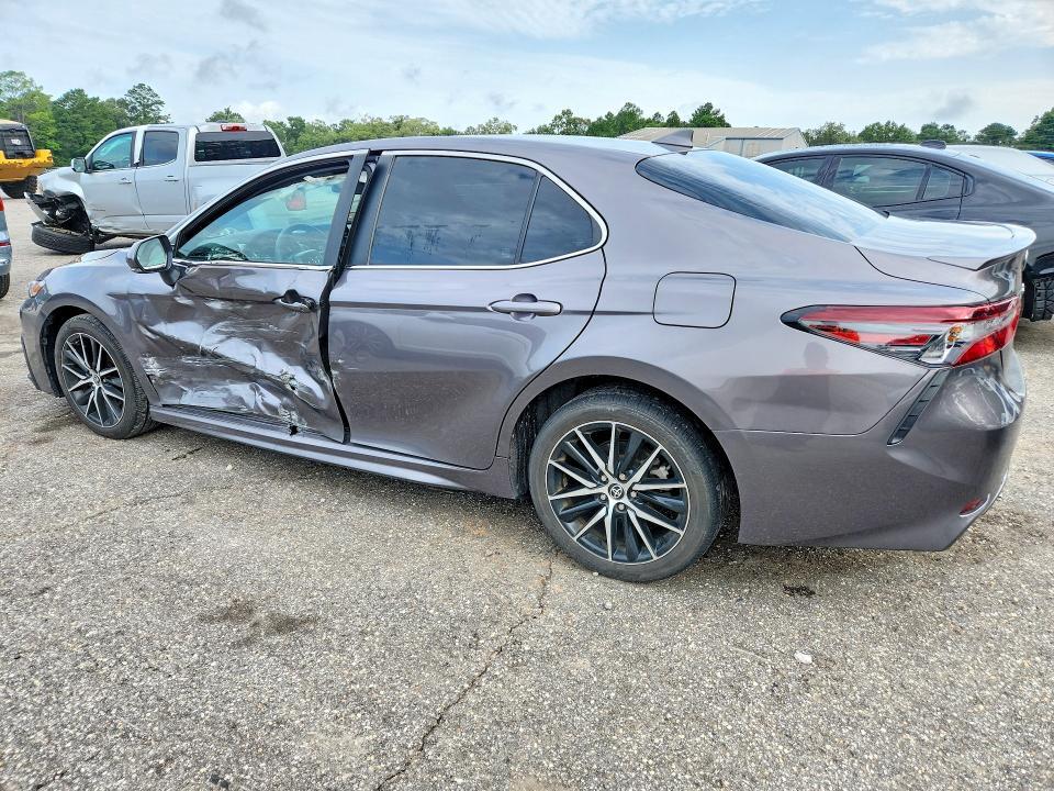 2023 TOYOTA CAMRY SE — Фото 2 из 12