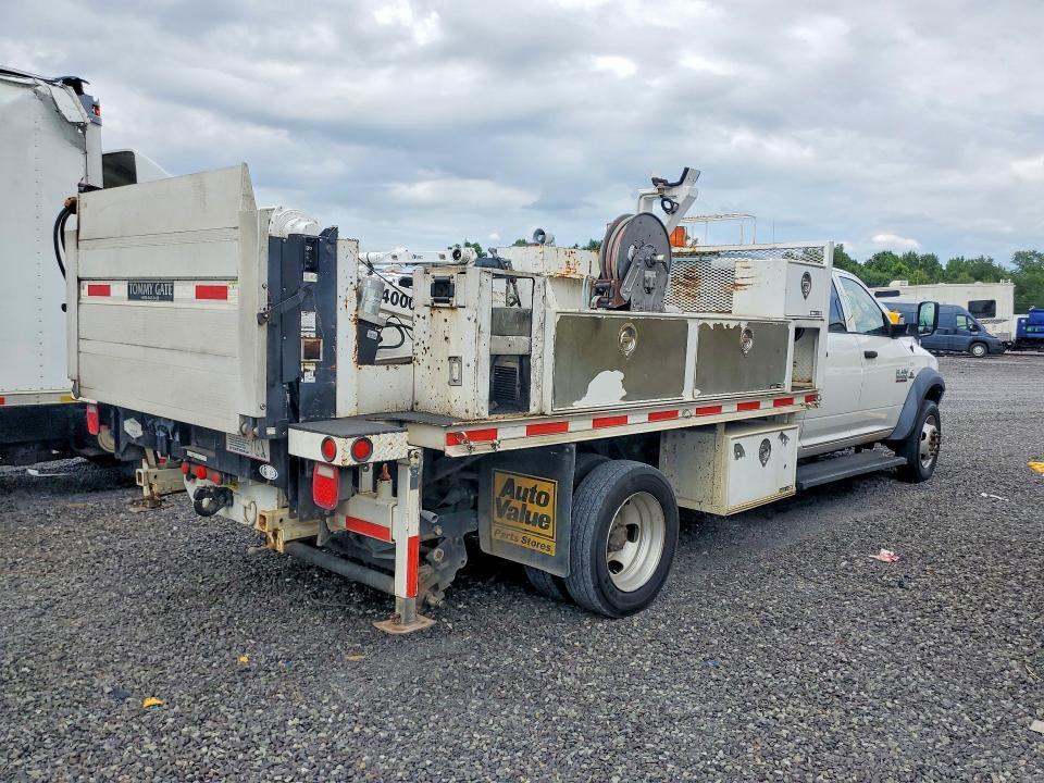 3C7WRMFL1EG229821 2014 RAM 5500 photo no. 3