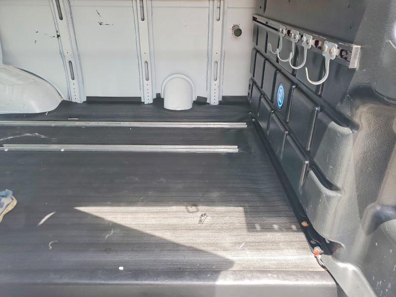 2018 CHEVROLET EXPRESS G2500 — Фото 11 из 13