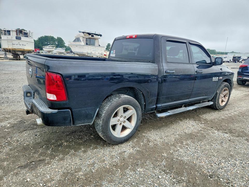 2014 RAM 1500 ST — Фото 3 из 12