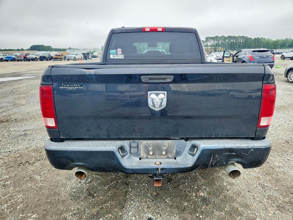 2014 RAM 1500 ST — Фото 6 из 12