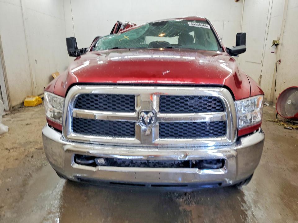 2014 RAM 2500 ST — Фото 5 из 13