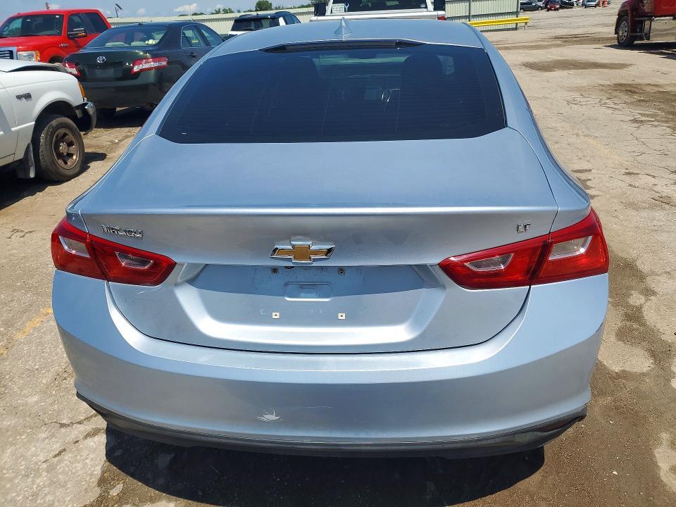 2018 CHEVROLET MALIBU LT — Фото 6 из 12
