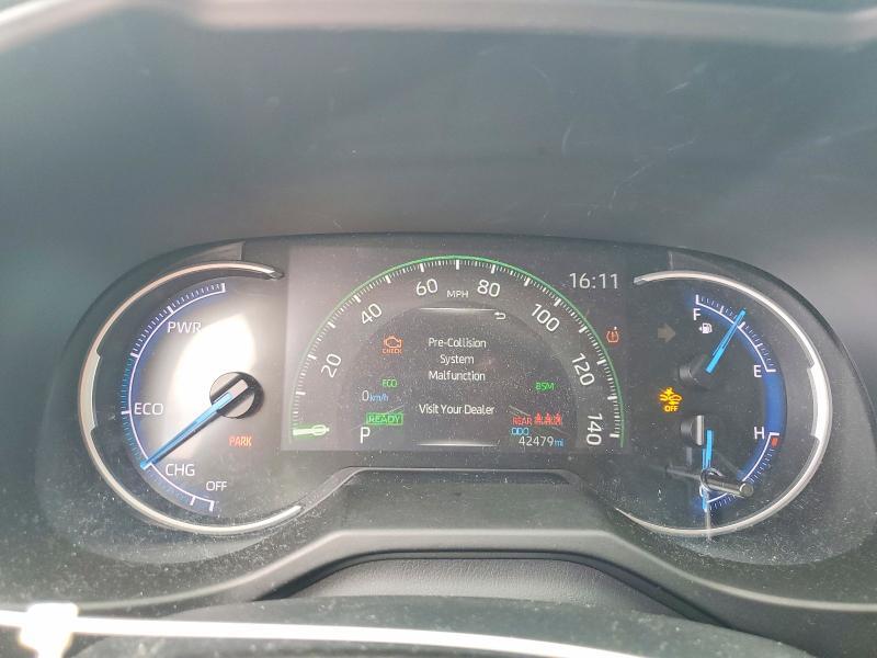 2023 TOYOTA RAV4 XLE PREMIUM — Фото 9 из 13