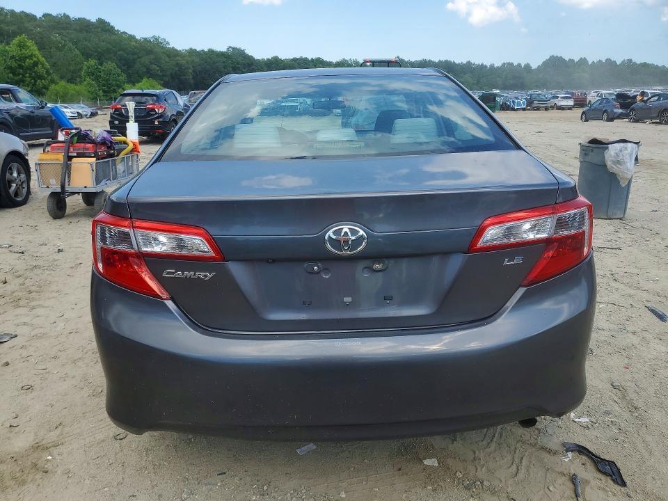 2014 TOYOTA CAMRY LE — Фото 6 из 13
