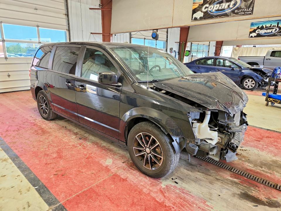 2018 DODGE GRAND CARAVAN SXT — Фото 4 из 13
