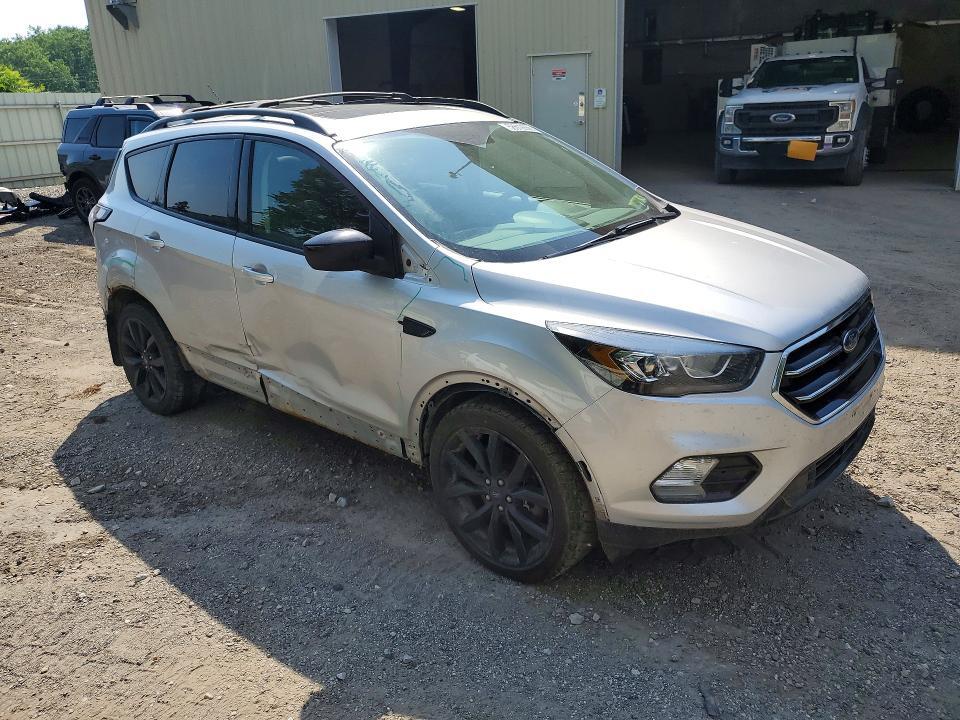 2018 FORD ESCAPE SE — Фото 4 из 14