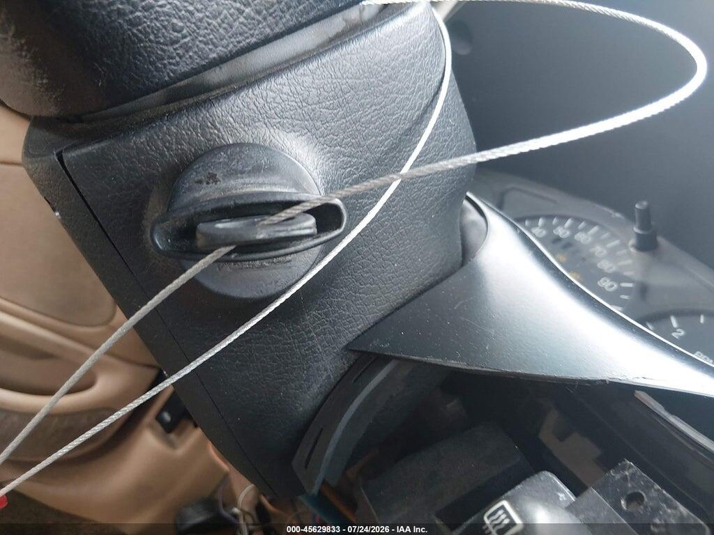 1FALP6241VH146353 1997 FORD THUNDERBIRD photo no. 11