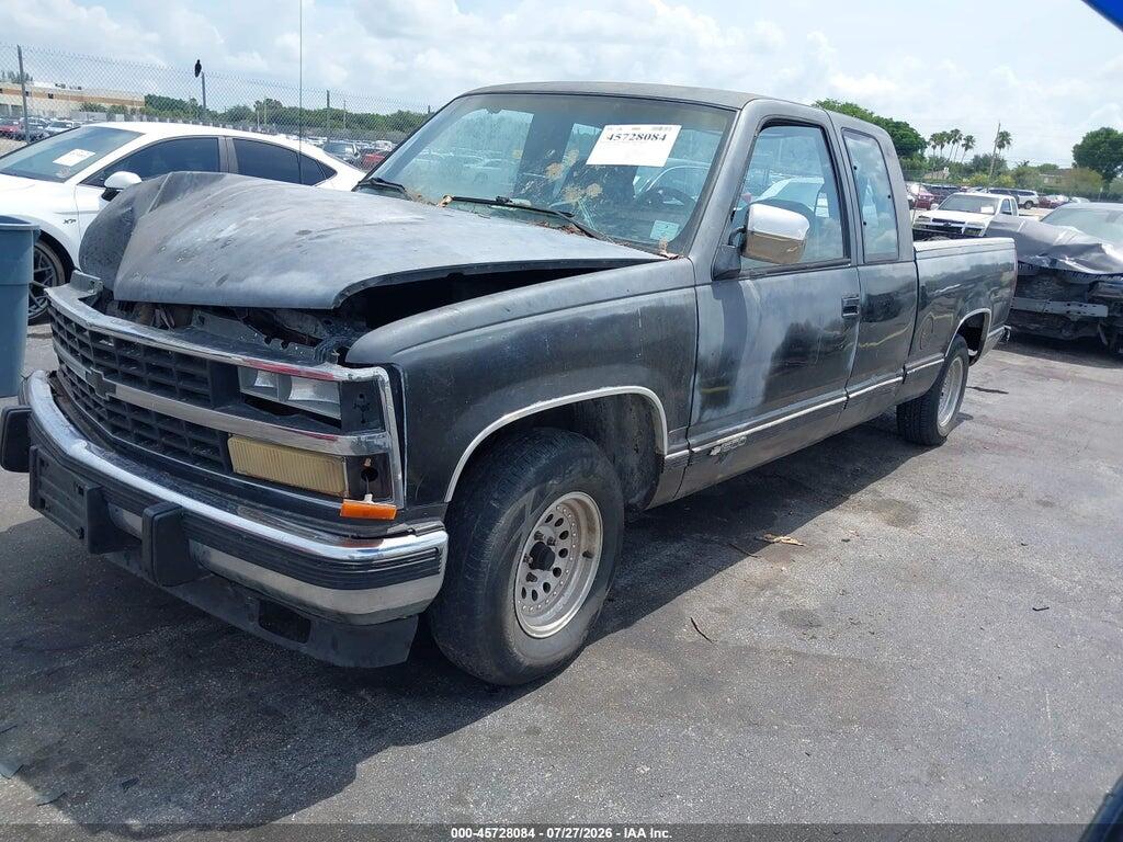 2GCEC19H8N1201569 1992 CHEVROLET GMT-400 photo no. 2