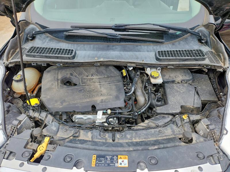 1FMCU9HD8JUB86714 2018 FORD ESCAPE photo no. 11