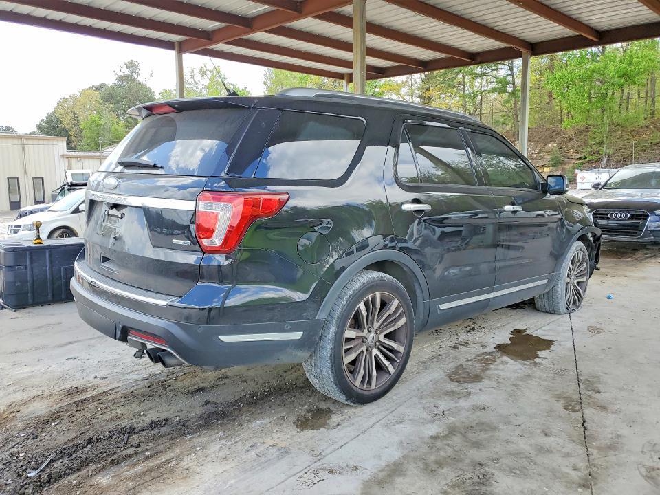 1FM5K8HTXJGC47219 2018 FORD EXPLORER photo no. 3