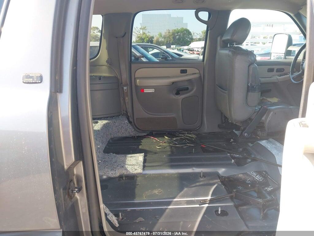 3GNFK16T01G251049 2001 CHEVROLET SUBURBAN 1500 photo no. 8