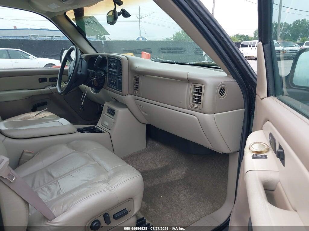 3GNFK16T01G119652 2001 CHEVROLET SUBURBAN 1500 photo no. 5