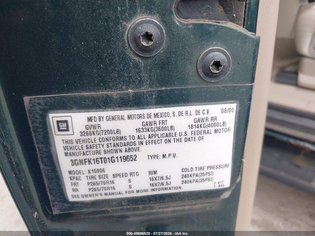 3GNFK16T01G119652 2001 CHEVROLET SUBURBAN 1500 photo no. 9