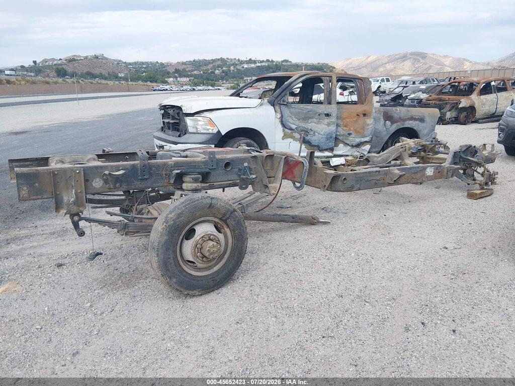 1GCJC33131F173074 2001 CHEVROLET SILVERADO 3500 photo no. 12
