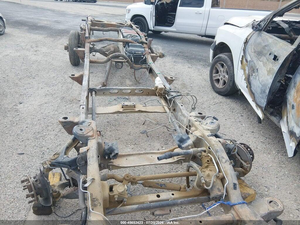 1GCJC33131F173074 2001 CHEVROLET SILVERADO 3500 photo no. 7