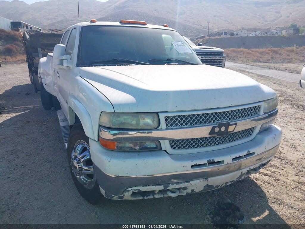 1GCJC33U01F174709 2001 CHEVROLET SILVERADO 3500 photo no. 1