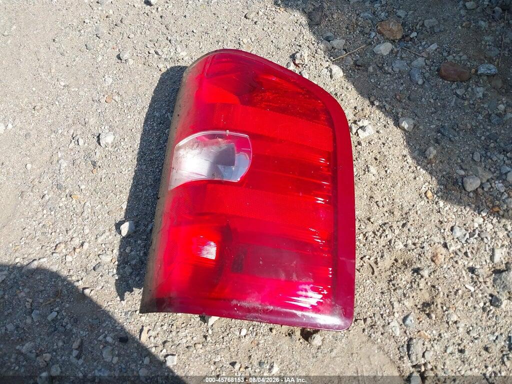 1GCJC33U01F174709 2001 CHEVROLET SILVERADO 3500 photo no. 12