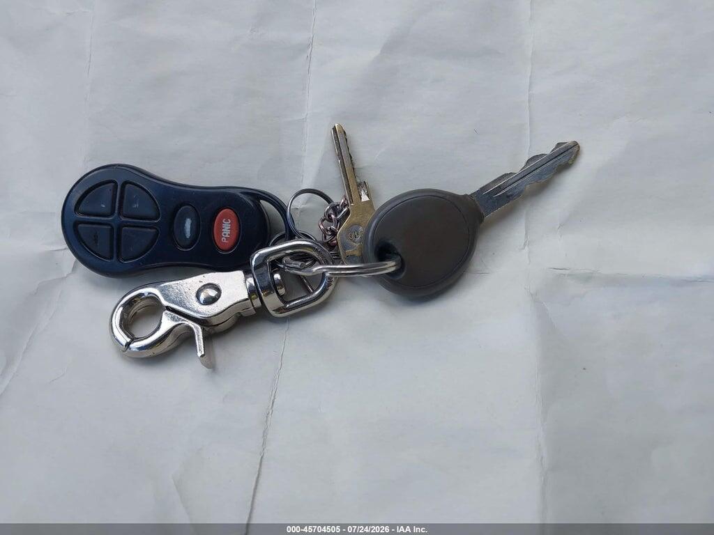 2C8GP64L61R139797 2001 CHRYSLER TOWN & COUNTRY photo no. 11