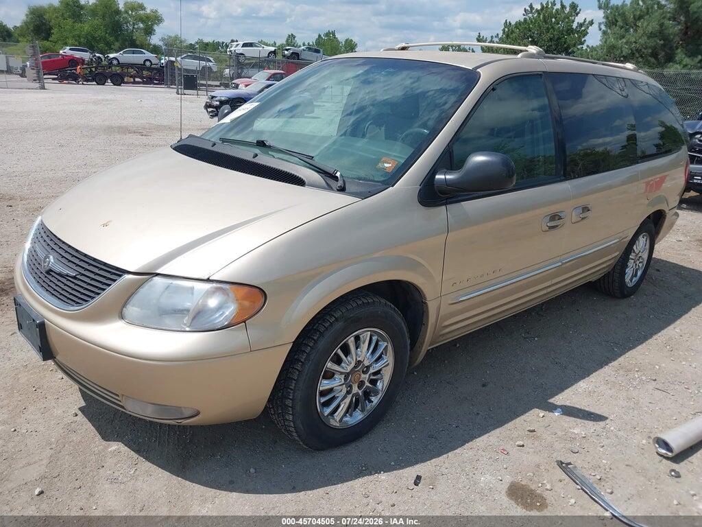 2C8GP64L61R139797 2001 CHRYSLER TOWN & COUNTRY photo no. 2