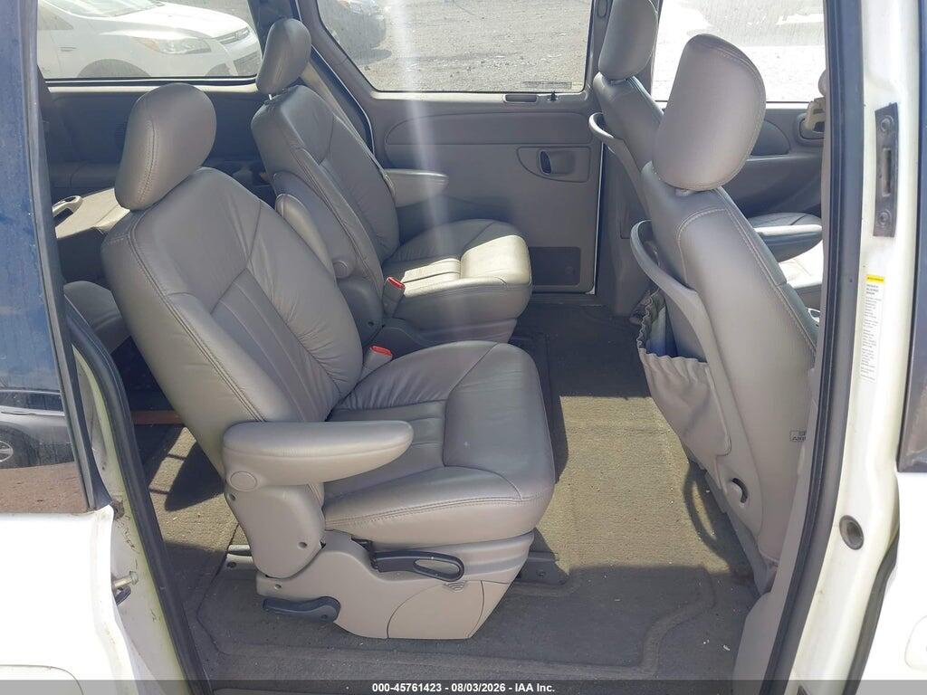 2C8GP54L31R234229 2001 CHRYSLER TOWN & COUNTRY photo no. 8