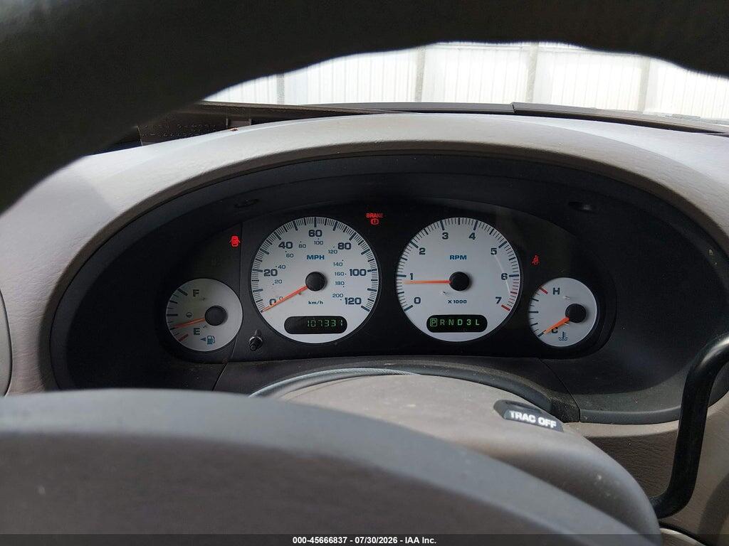 2C8GP74L11R288348 2001 CHRYSLER TOWN & COUNTRY photo no. 7