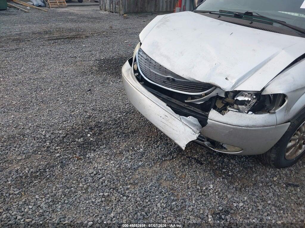 2C8GP64L31R376313 2001 CHRYSLER TOWN & COUNTRY photo no. 6