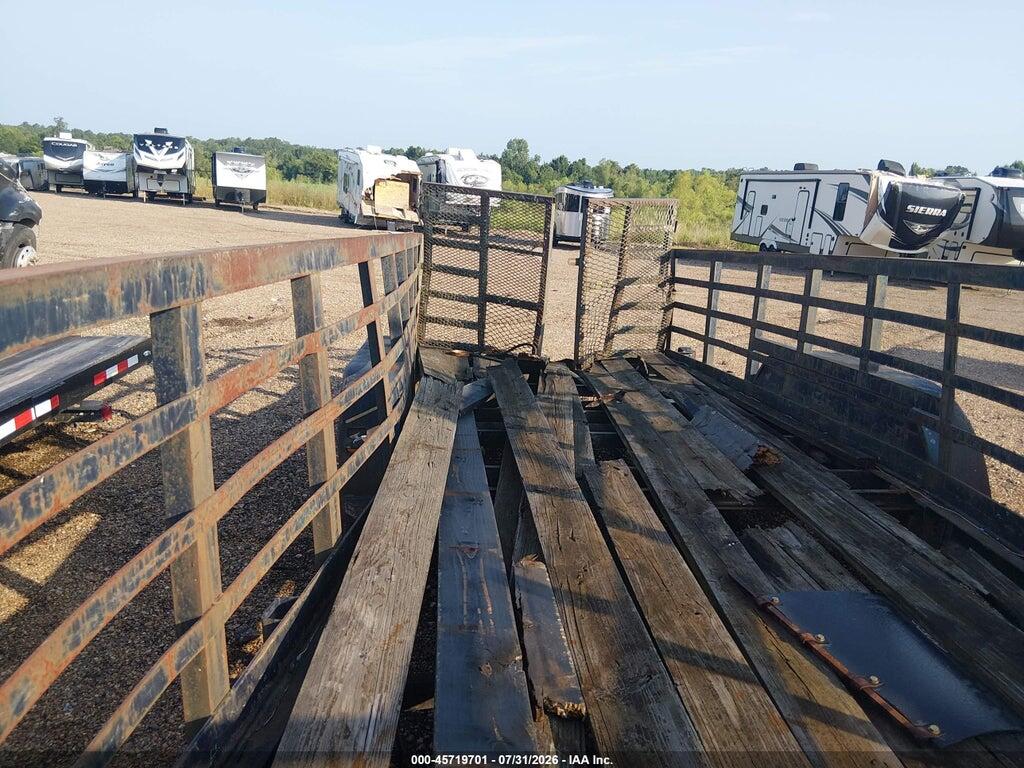 46UFU202111076602 2001 DIAMOND C TRAILER TRAILER photo no. 8