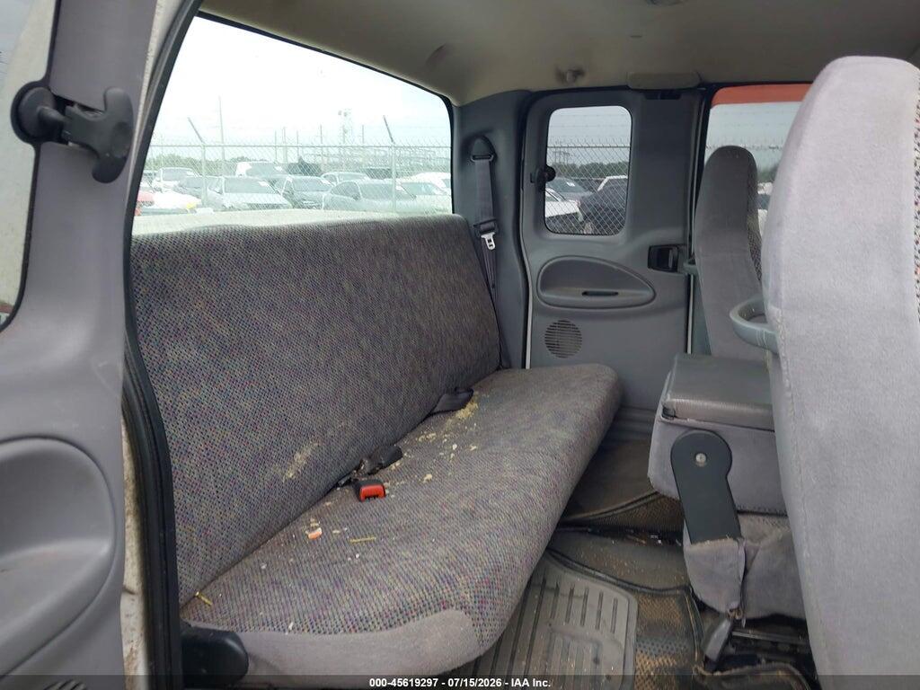 1B7HC13Y91J223697 2001 DODGE RAM 1500 photo no. 8