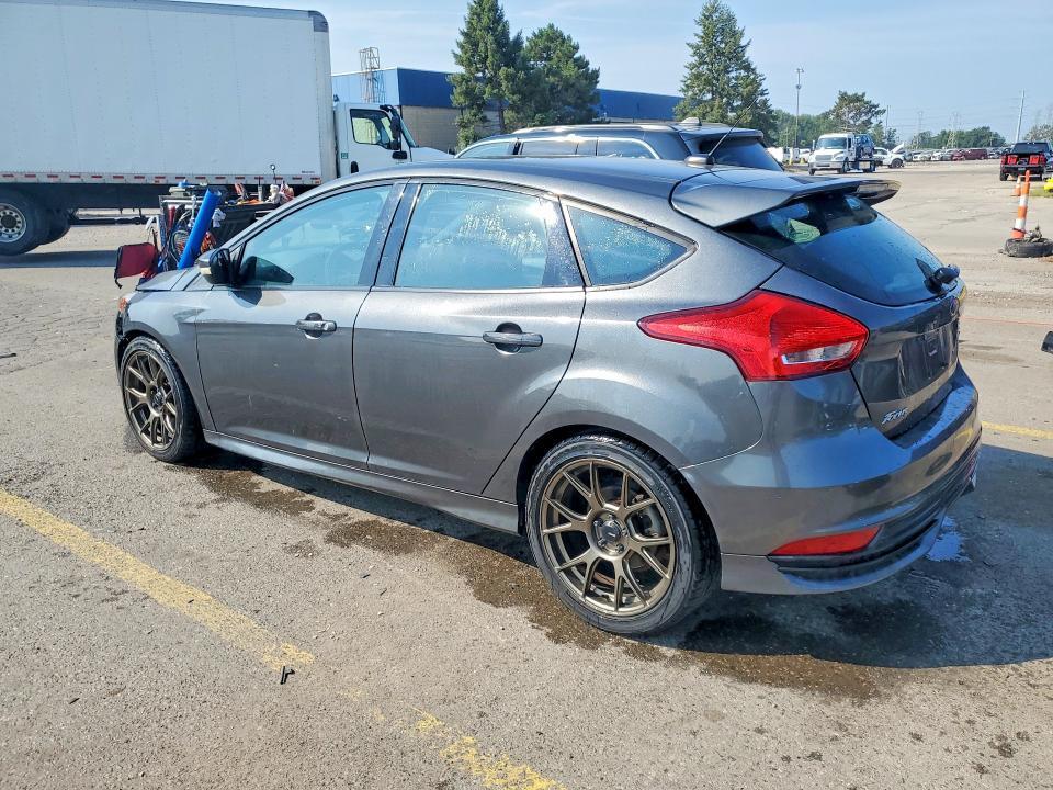2018 FORD FOCUS ST — Фото 2 из 13