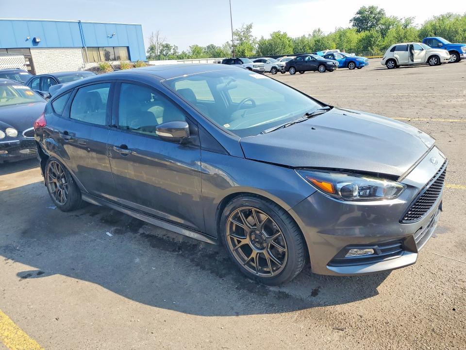 2018 FORD FOCUS ST — Фото 4 из 13