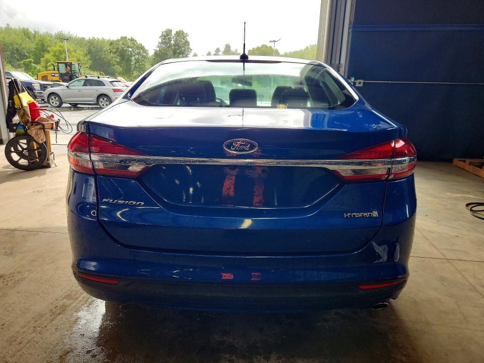 2018 FORD FUSION S HYBRID — Фото 6 из 12