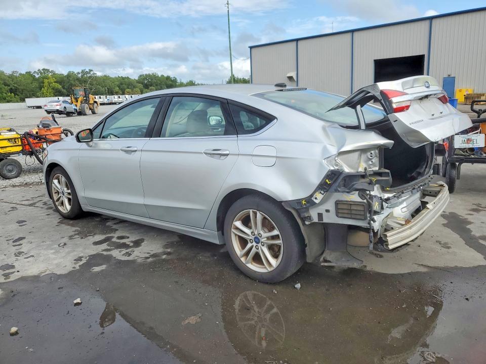 2018 FORD FUSION SE — Фото 2 из 13