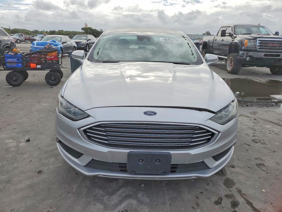 2018 FORD FUSION SE — Фото 5 из 13